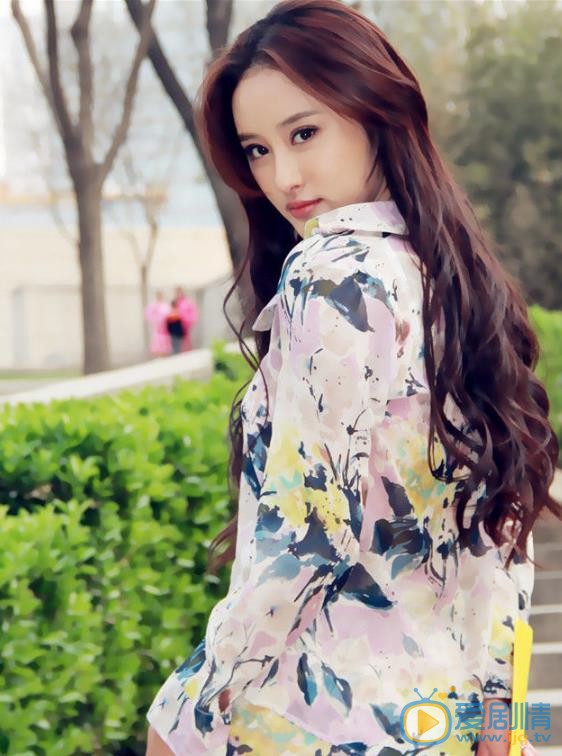 李欣汝街拍写真 李欣汝高清写真_李欣汝高清剧照