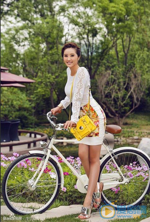 李欣汝街拍写真 李欣汝高清写真_李欣汝高清剧照