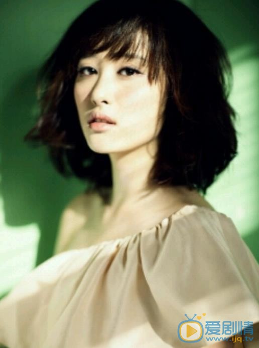 李欣汝早期青涩照 李欣汝高清写真_李欣汝高清剧照