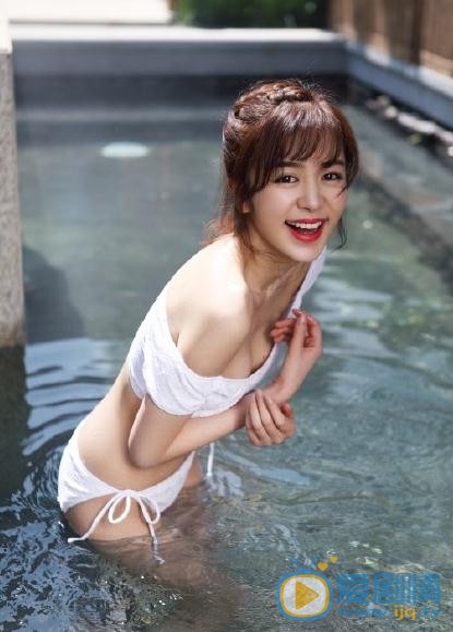 赵多娜比基尼写真 赵多娜高清写真_赵多娜高清剧照