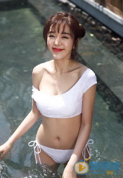 赵多娜比基尼写真 赵多娜高清写真_赵多娜高清剧照