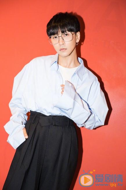 韩火火节目照 韩火火高清写真_韩火火高清剧照