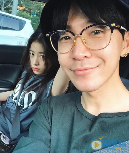 韩火火与人合照 韩火火高清写真_韩火火高清剧照