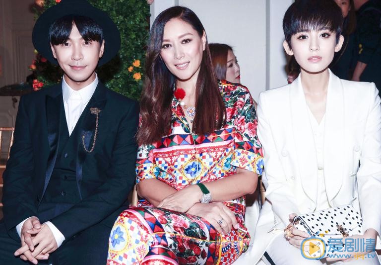 韩火火与人合照 韩火火高清写真_韩火火高清剧照