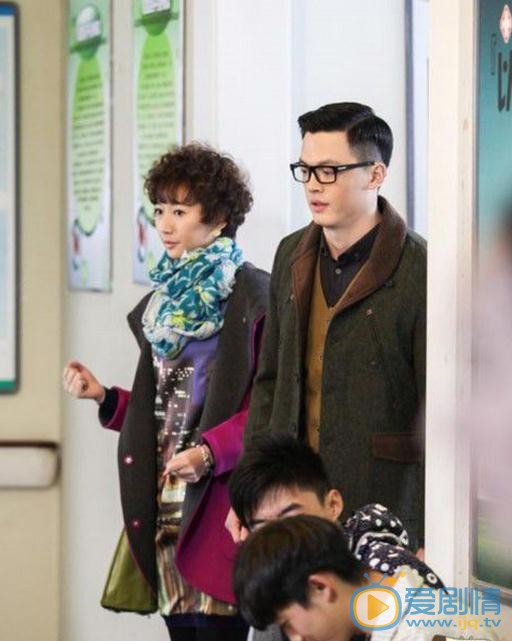 刘倩文《神犬小七》剧照 刘倩文高清写真_刘倩文高清剧照