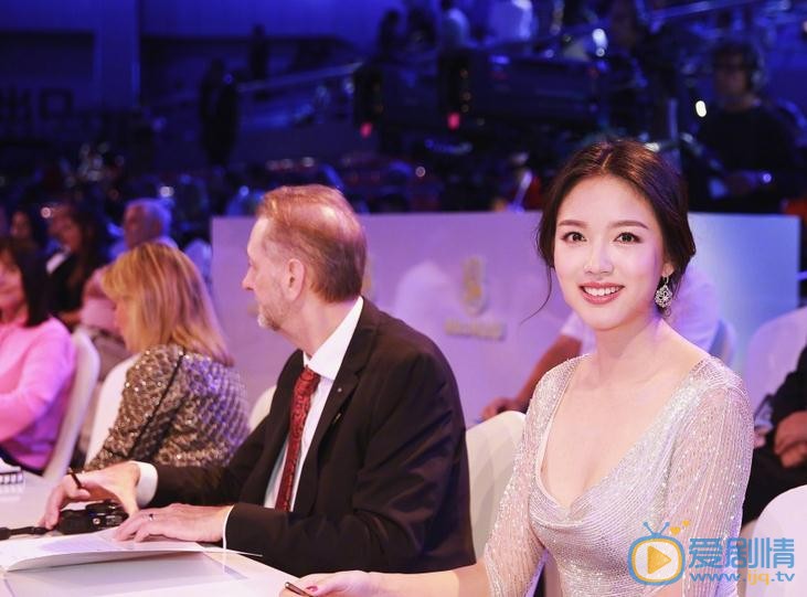 张梓琳活动照 张梓琳高清写真_张梓琳高清剧照