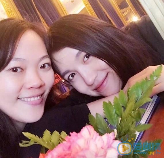张梓琳与人合照 张梓琳高清写真_张梓琳高清剧照
