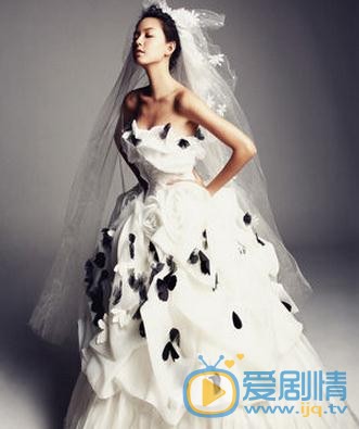 张梓琳结婚照 张梓琳高清写真_张梓琳高清剧照