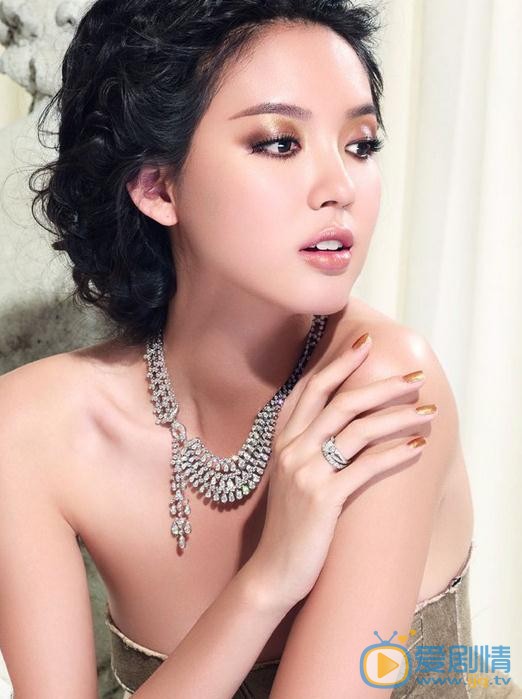 张梓琳芭莎杂志 张梓琳高清写真_张梓琳高清剧照