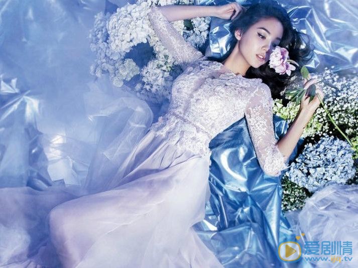 张梓琳ELLE杂志 张梓琳高清写真_张梓琳高清剧照