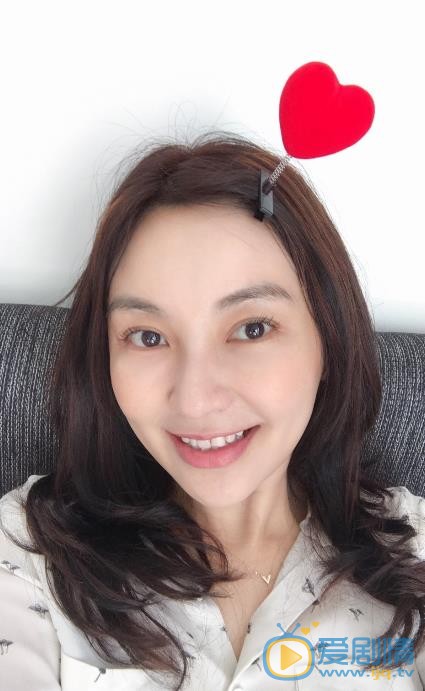 陈秀丽卖萌自拍照 陈秀丽高清写真_陈秀丽高清剧照