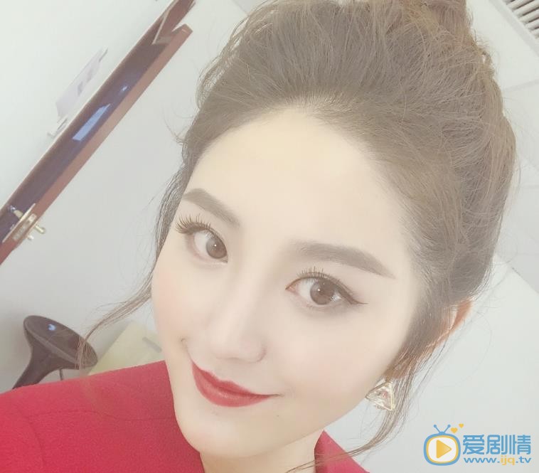严尚嘉生活照 严尚嘉高清写真_严尚嘉高清剧照