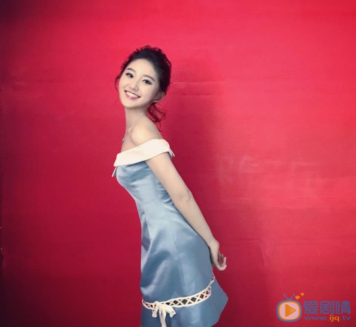 严尚嘉甜美写真 严尚嘉高清写真_严尚嘉高清剧照