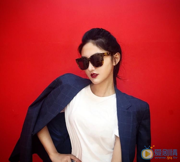 严尚嘉御姐写真 严尚嘉高清写真_严尚嘉高清剧照