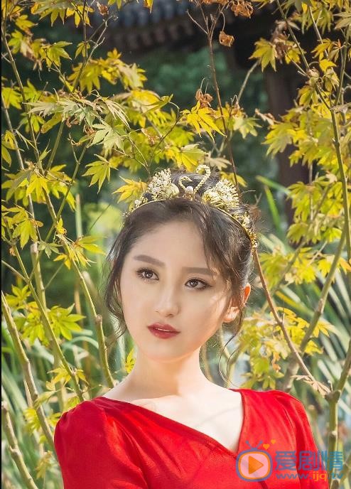 严尚嘉甜美写真 严尚嘉高清写真_严尚嘉高清剧照