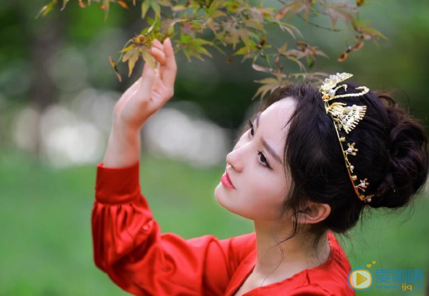 严尚嘉甜美写真 严尚嘉高清写真_严尚嘉高清剧照