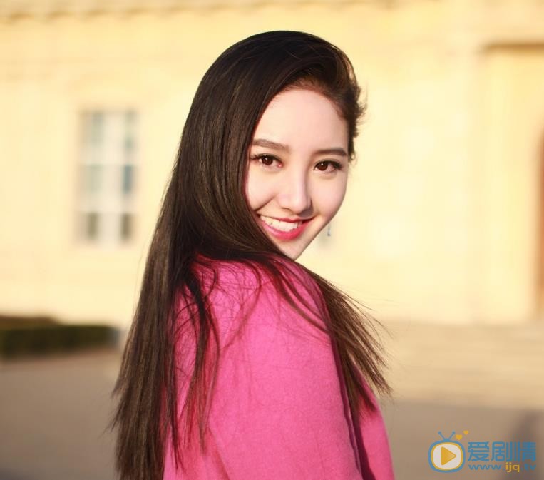 严尚嘉甜美写真 严尚嘉高清写真_严尚嘉高清剧照