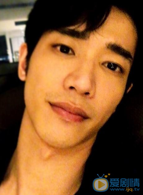 刘以豪生活照 刘以豪高清写真_刘以豪高清剧照