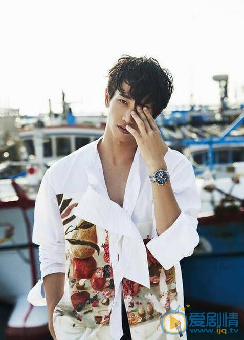 刘以豪杂志写真 刘以豪高清写真_刘以豪高清剧照