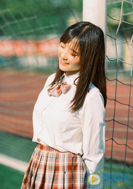 费沁源制服写真 费沁源高清写真_费沁源高清剧照