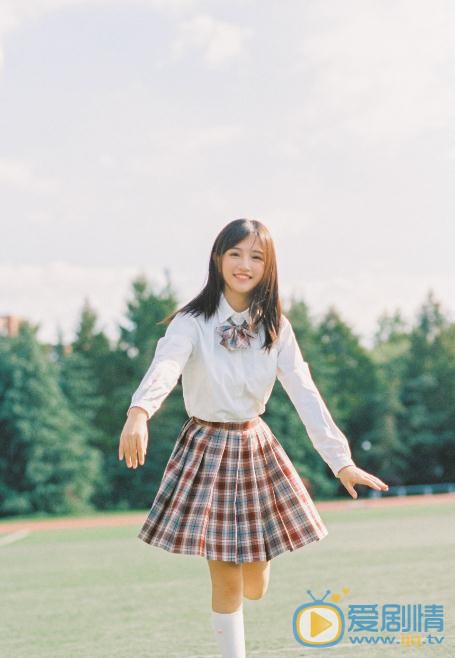 费沁源制服写真 费沁源高清写真_费沁源高清剧照