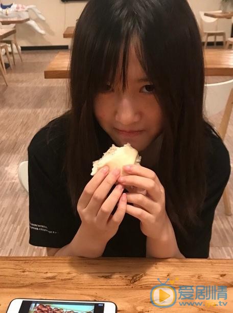 费沁源可爱照 费沁源高清写真_费沁源高清剧照