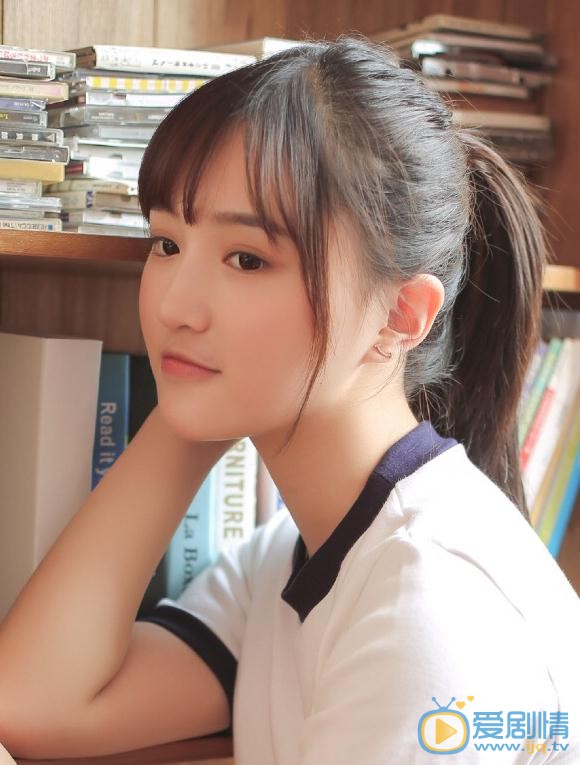 费沁源清凉写真 费沁源高清写真_费沁源高清剧照