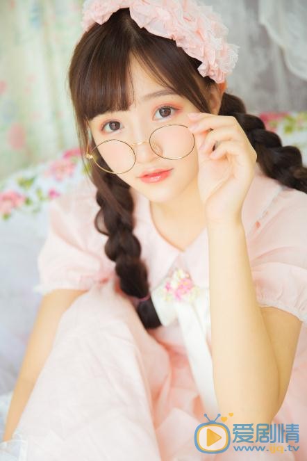 费沁源可爱写真 费沁源高清写真_费沁源高清剧照