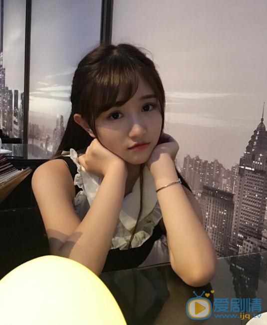 费沁源生活照 费沁源高清写真_费沁源高清剧照