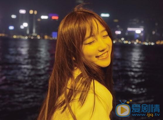 费沁源夜色写真 费沁源高清写真_费沁源高清剧照