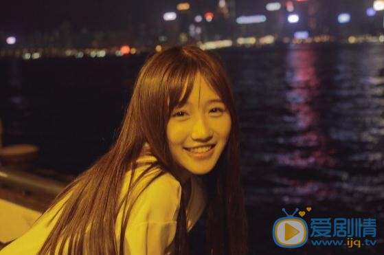 费沁源夜色写真 费沁源高清写真_费沁源高清剧照