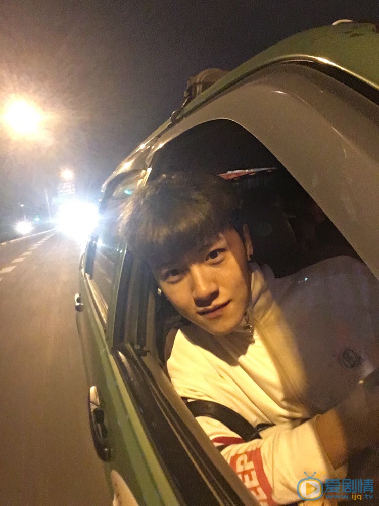 祖怀生活照写真 祖怀高清写真_祖怀高清剧照