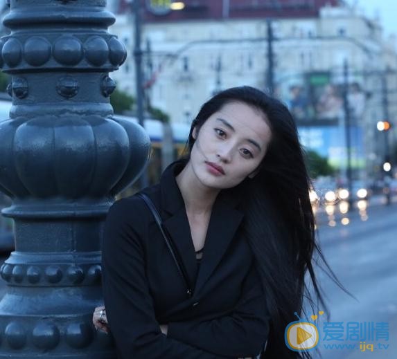 秦雪街拍写真 秦雪高清写真_秦雪高清剧照