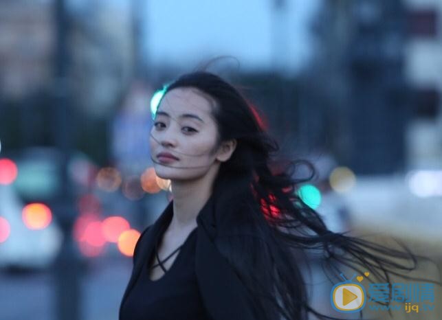 秦雪街拍写真 秦雪高清写真_秦雪高清剧照