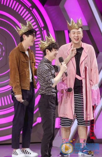 杜海涛《快乐大本营》主持照 杜海涛高清写真_杜海涛高清剧照