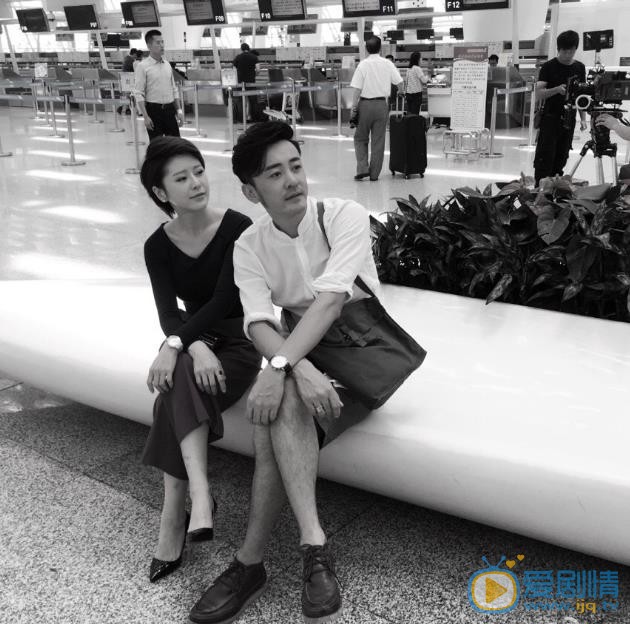 文静朋友合照 文静高清写真_文静高清剧照