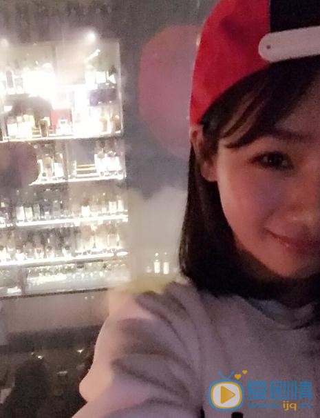 芦菲生活照 芦菲高清写真_芦菲高清剧照