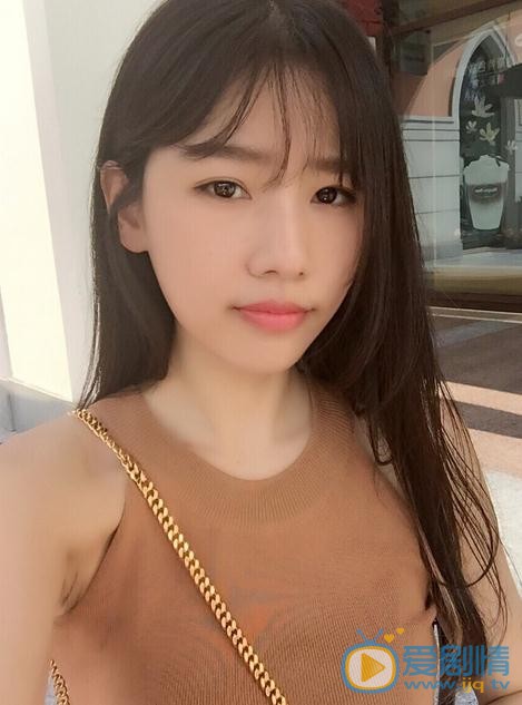 芦菲生活照 芦菲高清写真_芦菲高清剧照