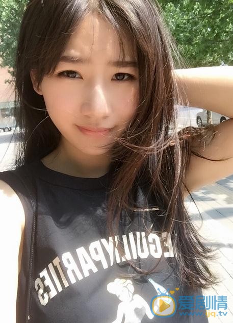 芦菲生活照 芦菲高清写真_芦菲高清剧照