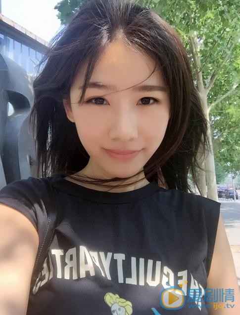 芦菲生活照 芦菲高清写真_芦菲高清剧照