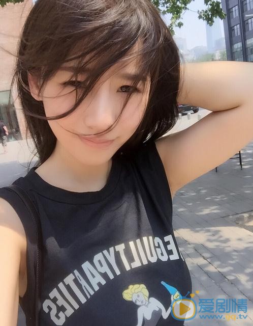 芦菲生活照 芦菲高清写真_芦菲高清剧照