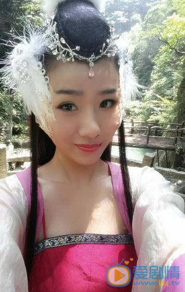 芦菲片场照 芦菲高清写真_芦菲高清剧照