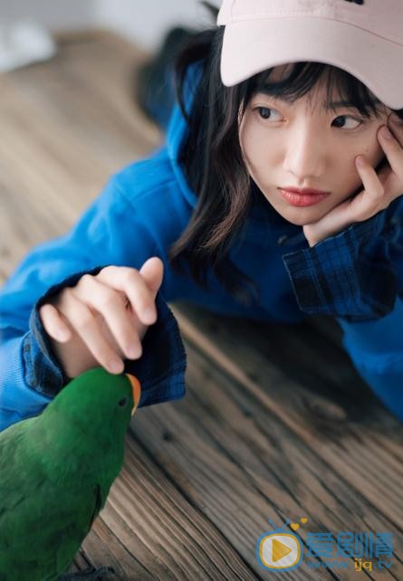 潘美烨鹦鹉写真 潘美烨高清写真_潘美烨高清剧照