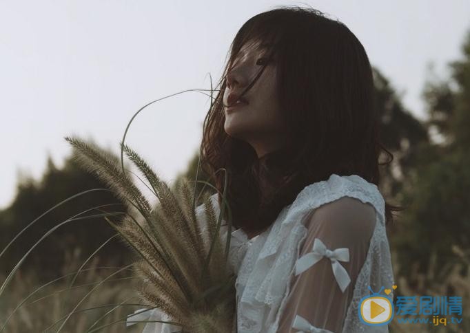 潘美烨白色写真 潘美烨高清写真_潘美烨高清剧照
