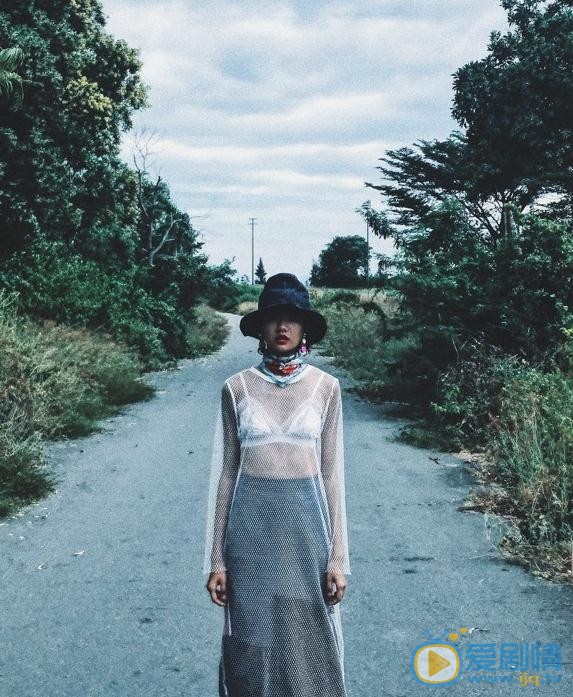 潘美烨白色写真 潘美烨高清写真_潘美烨高清剧照