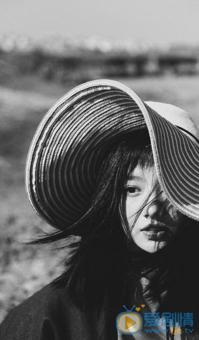 潘美烨黑白写真 潘美烨高清写真_潘美烨高清剧照