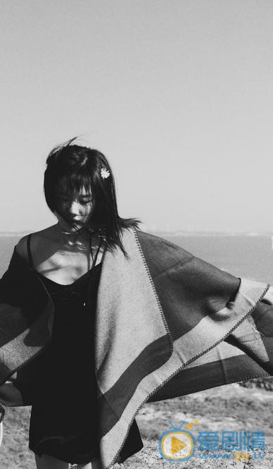 潘美烨黑白写真 潘美烨高清写真_潘美烨高清剧照