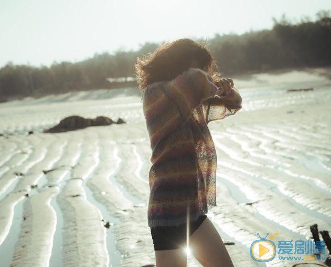 潘美烨海边写真 潘美烨高清写真_潘美烨高清剧照