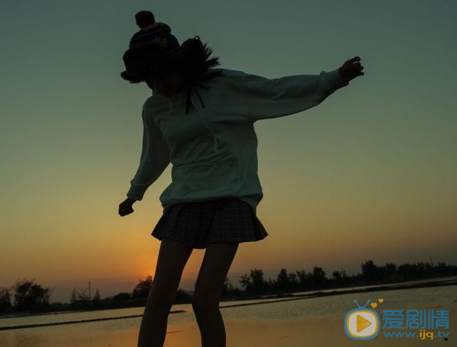 潘美烨夕阳写真 潘美烨高清写真_潘美烨高清剧照