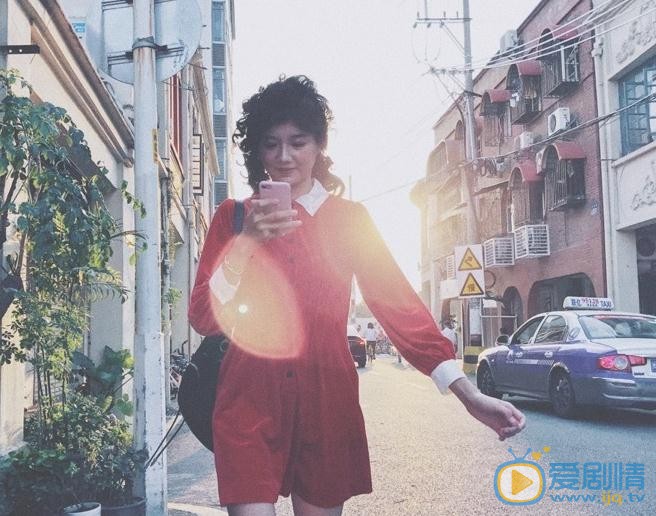 潘美烨红色写真 潘美烨高清写真_潘美烨高清剧照